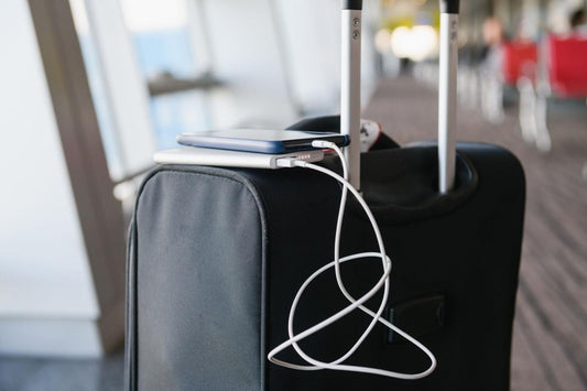 Le Compagnon Indispensable de Vos Voyages : Pourquoi une Batterie Externe Peut Sauver Votre Journée
